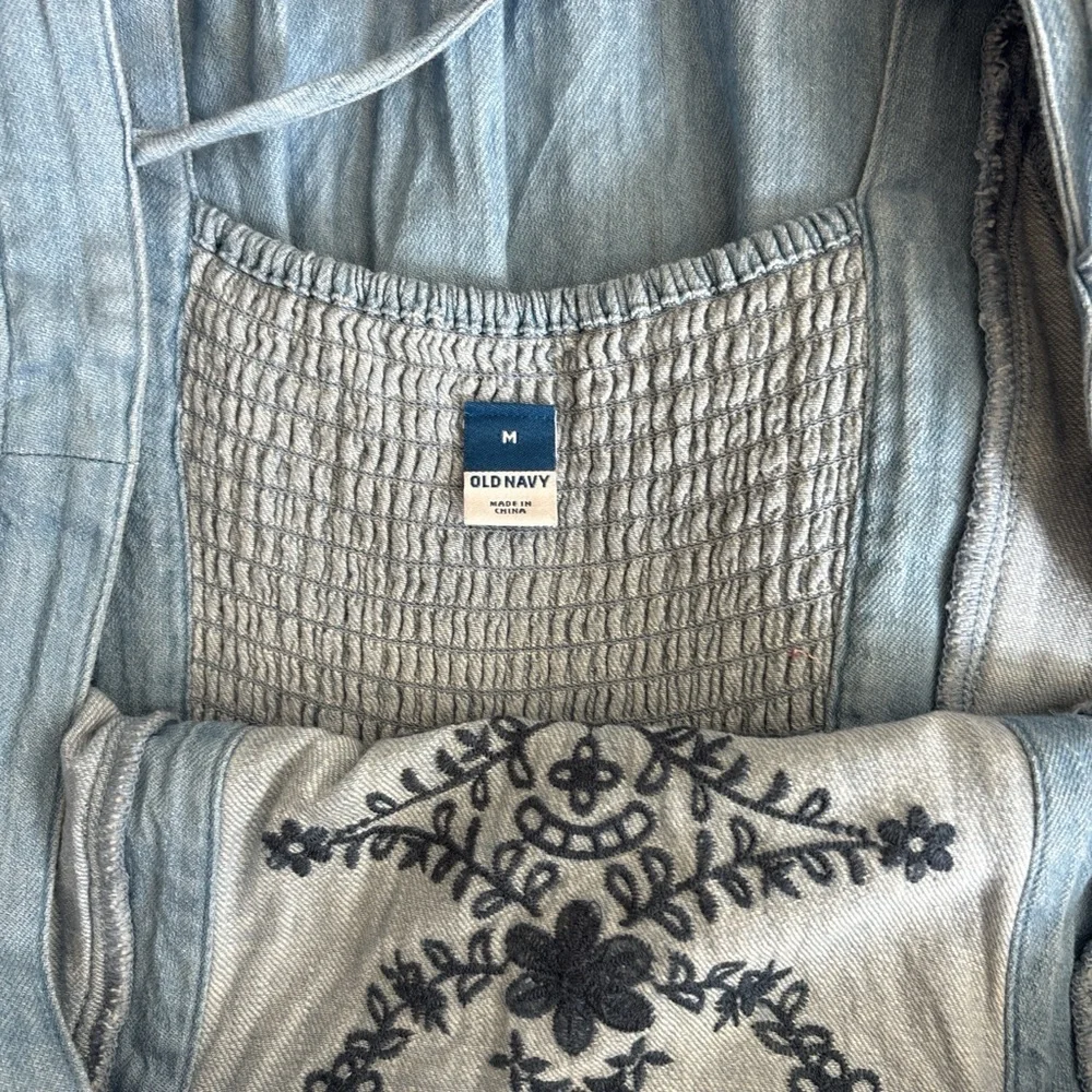 Old Navy Light Blue Lace-Trim Midi Dress - Picture 8 of 9